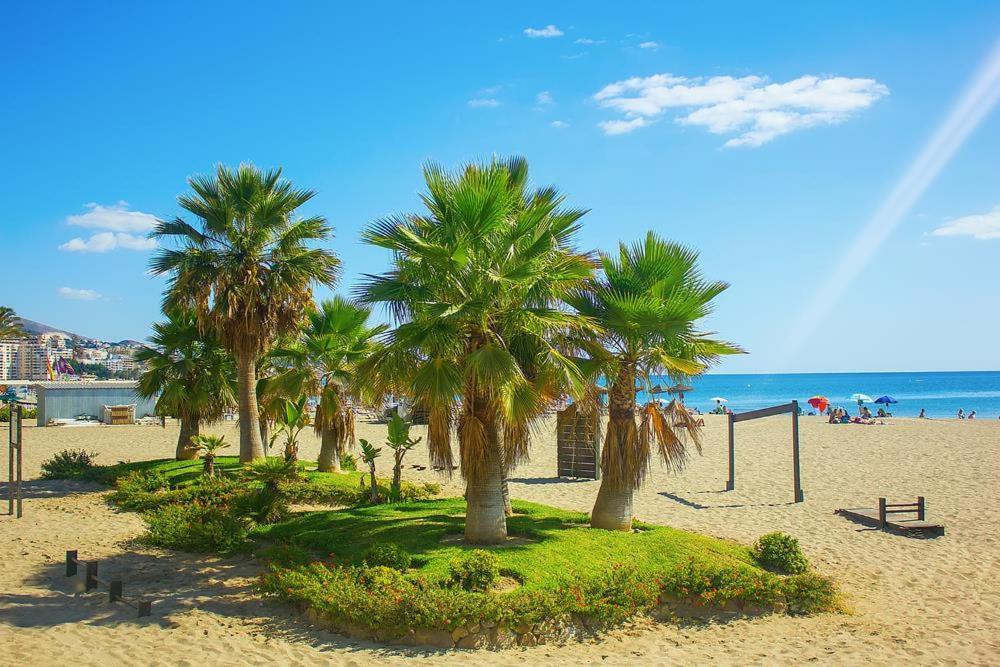 Fully Renovated Apartment In The Heart Of Fuengirola, 2 Min Walk To The Beach Dış mekan fotoğraf