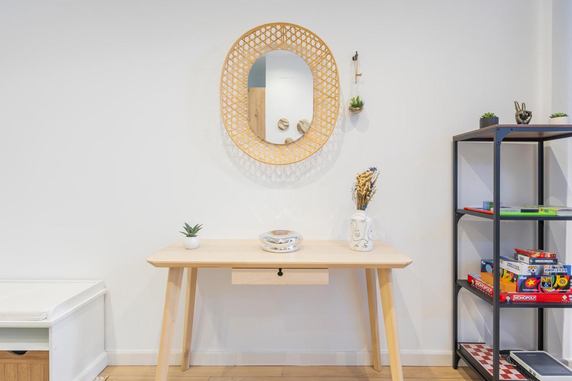 Fully Renovated Apartment In The Heart Of Fuengirola, 2 Min Walk To The Beach Dış mekan fotoğraf