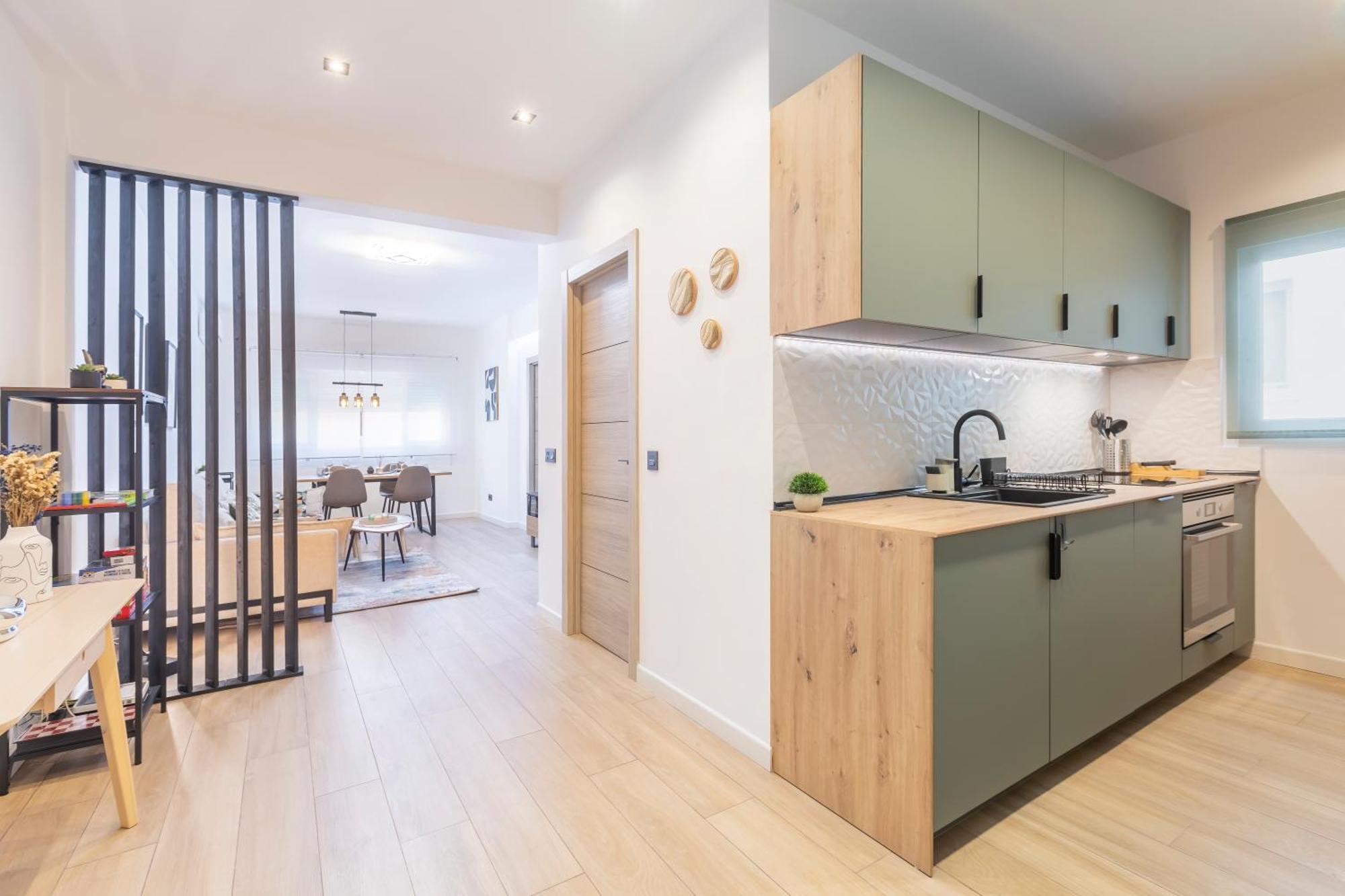 Fully Renovated Apartment In The Heart Of Fuengirola, 2 Min Walk To The Beach Dış mekan fotoğraf